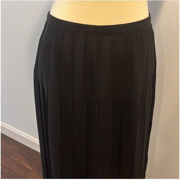NORTON MCNAUGHTON | full length black pleated skirt 6 - Picture 2 of 7